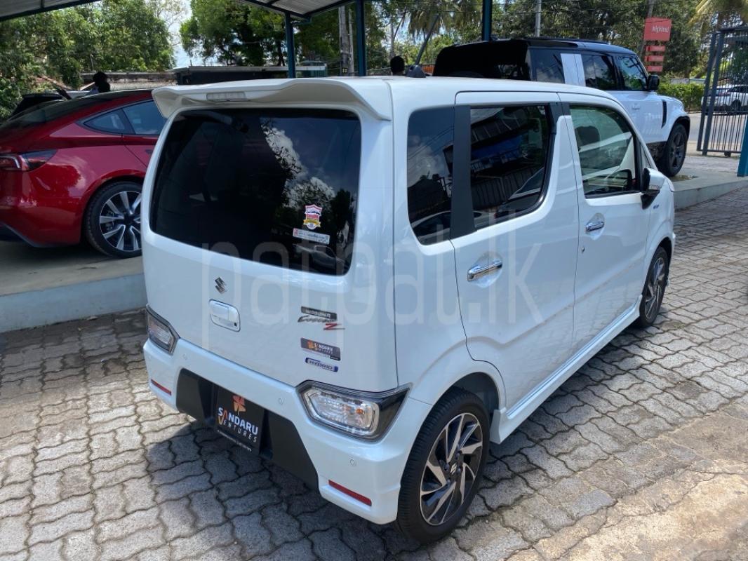 Advertisement image 6