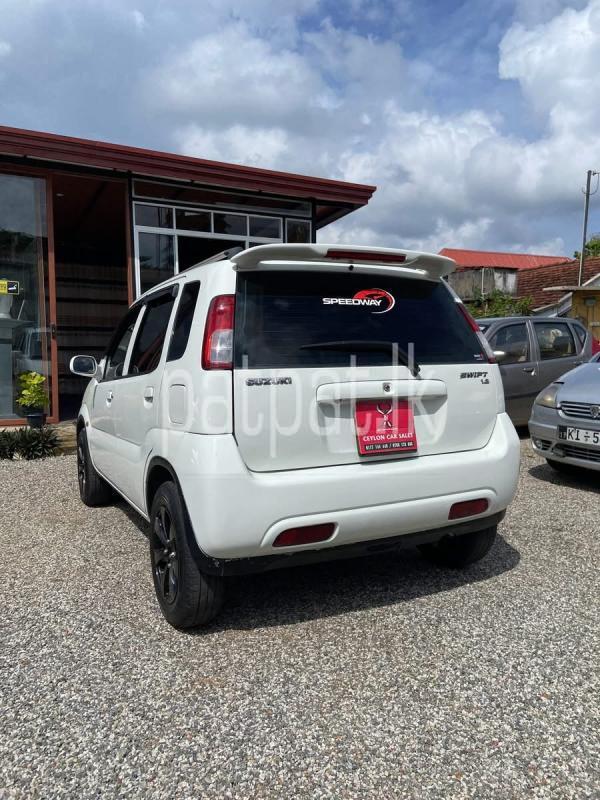 Advertisement image 4