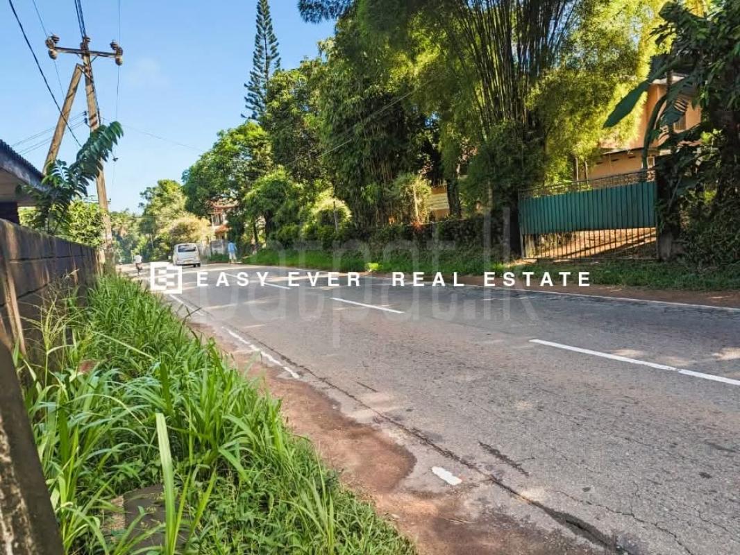 Residential Land for Sale in Attanagalla