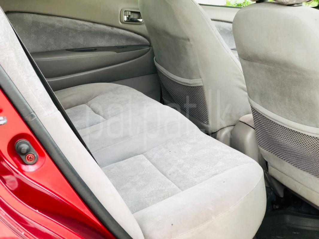 Toyota Prius 1998 - பயன்படுத்தப்பட்டது கார் sale in Sri Lanka - patpat.lk
