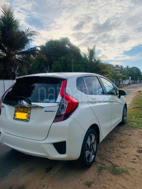Honda Fit 2015 - Used Car sale in Sri Lanka - patpat.lk