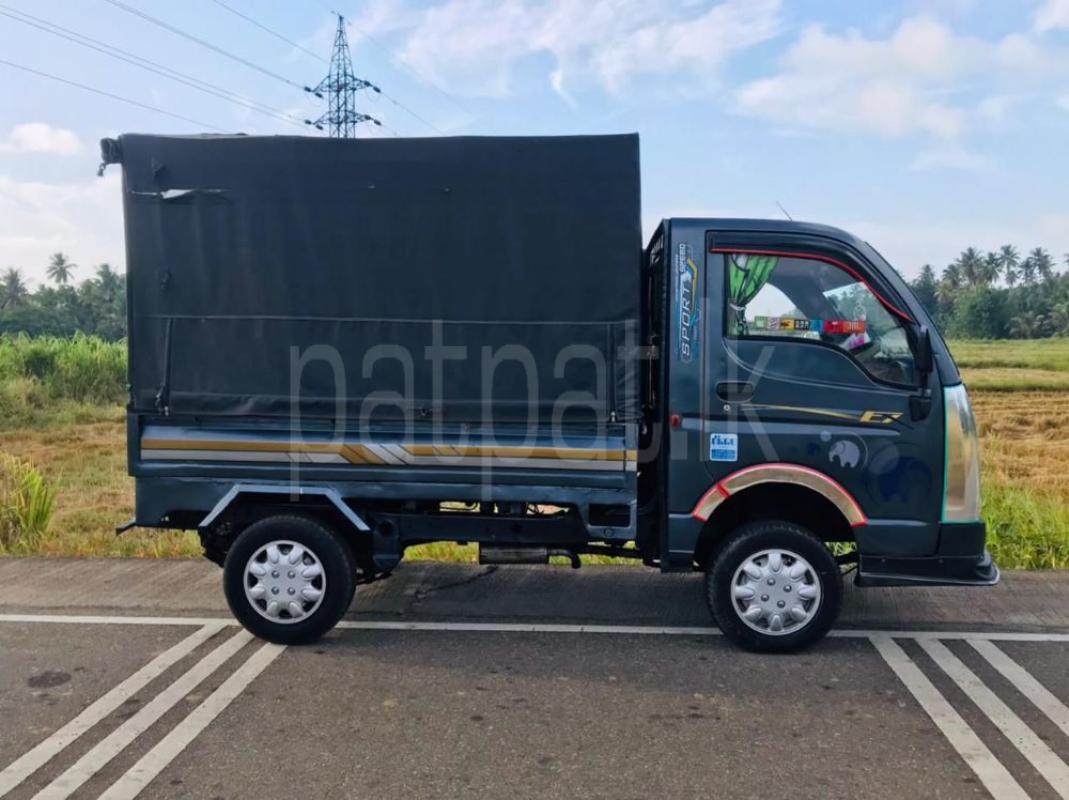 Advertisement image 4