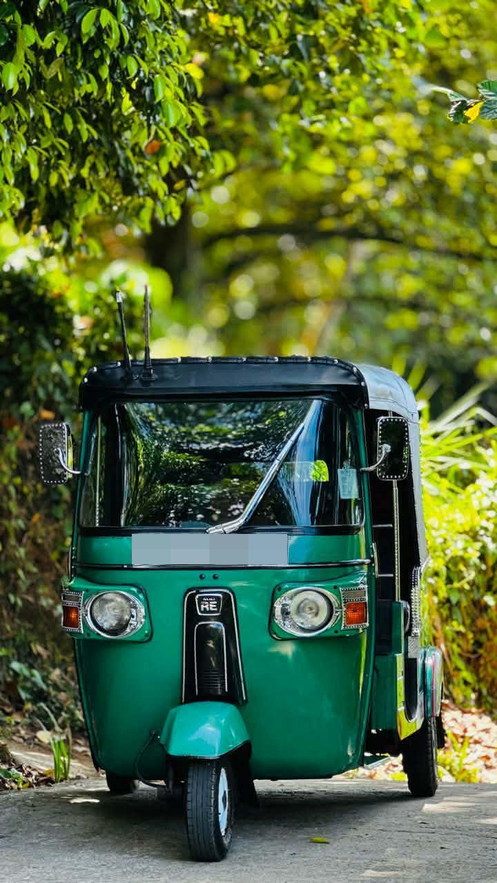 Bajaj Three Wheel 2011 - பயன்படுத்தப்பட்டது முச்சக்கர வண்டி sale in Sri Lanka - patpat.lk