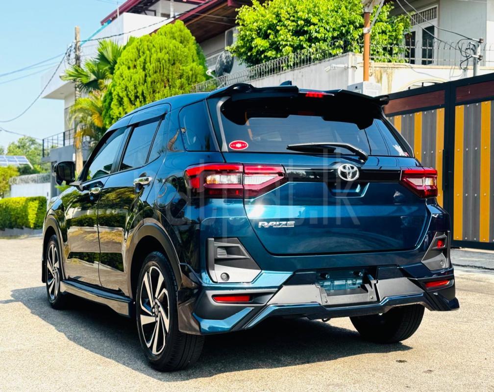 Advertisement image 6