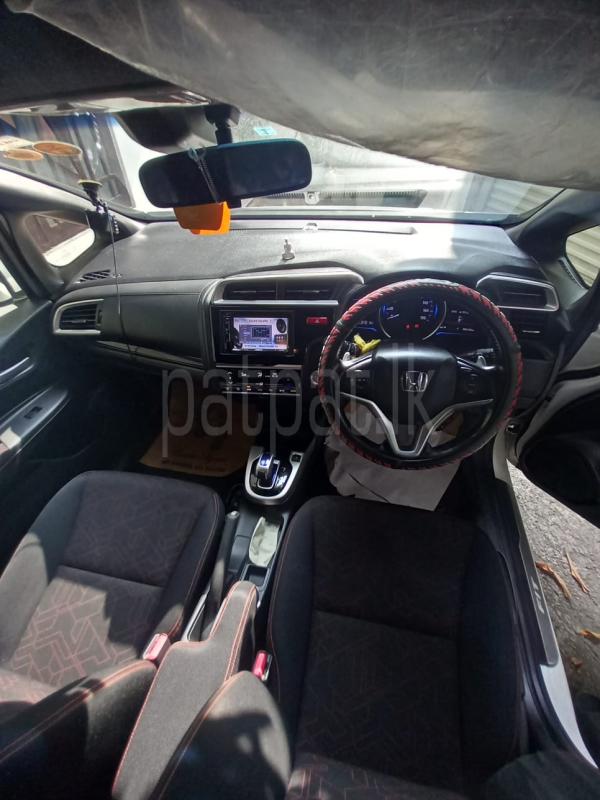 Advertisement image 4