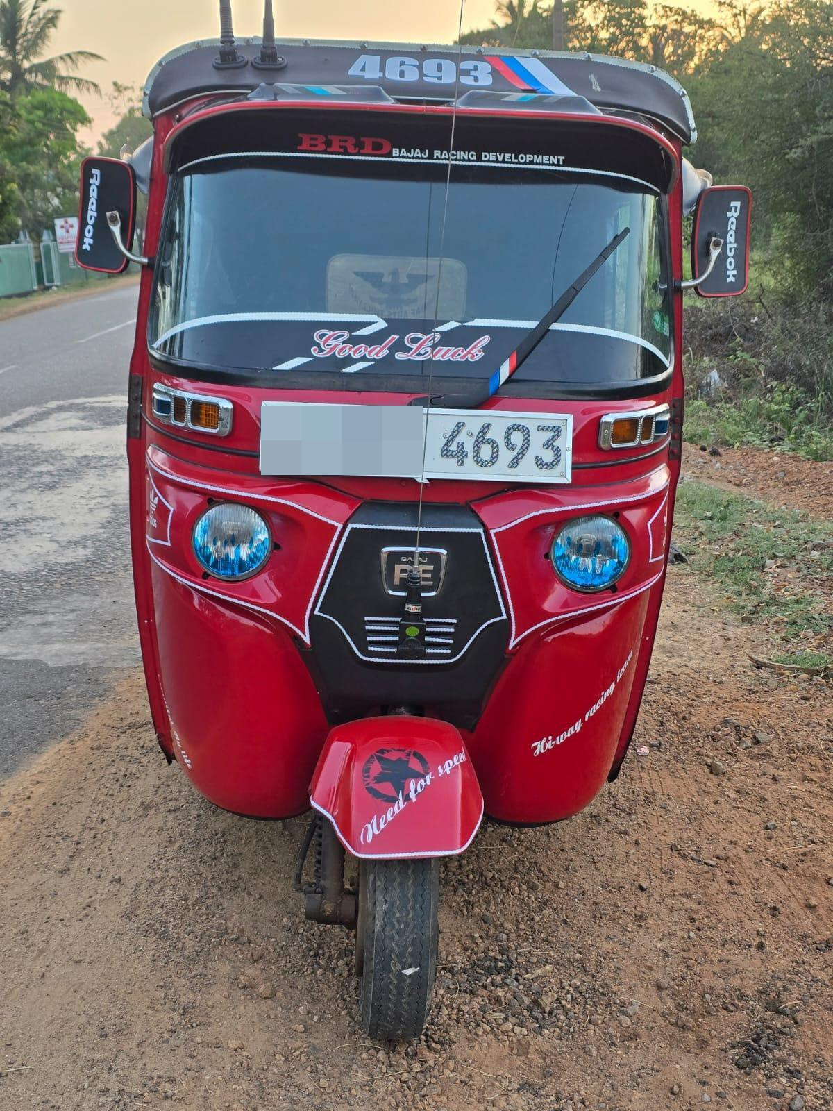 Bajaj Three Wheel 2016 - Used Three wheeler sale in Sri Lanka - patpat.lk