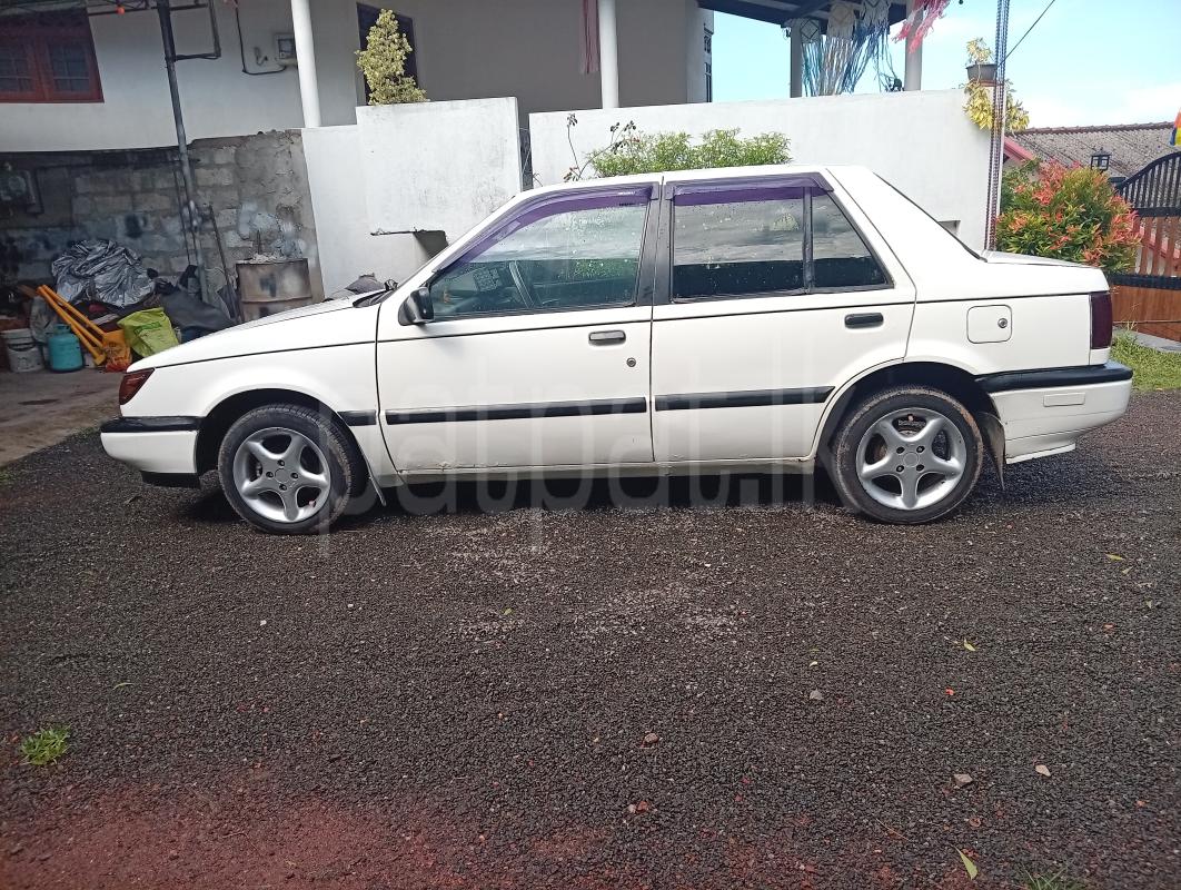 Isuzu Gemini 1987 - பயன்படுத்தப்பட்டது கார் sale in Sri Lanka - patpat.lk
