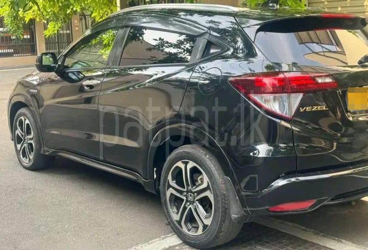 Advertisement image 3