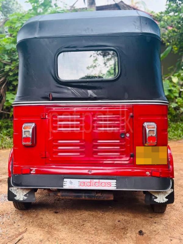 Bajaj Three Wheel 2007 - பயன்படுத்தப்பட்டது முச்சக்கர வண்டி sale in Sri Lanka - patpat.lk
