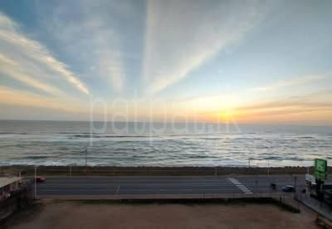 Furnished Apartment for Sale in Bambalapitiya (Colombo 04)