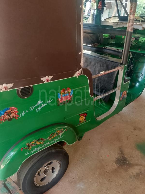 Bajaj Three Wheel 2006 - Used Three wheeler sale in Sri Lanka - patpat.lk