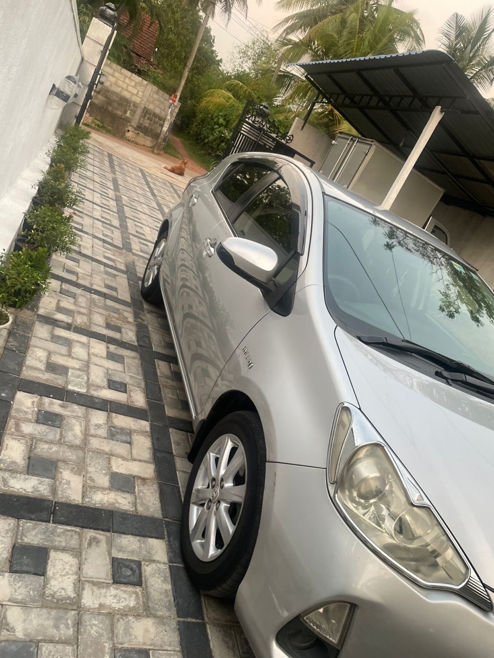 Toyota Aqua 2014 - භාවිතා කරන ලද කාර් sale in Sri Lanka - patpat.lk