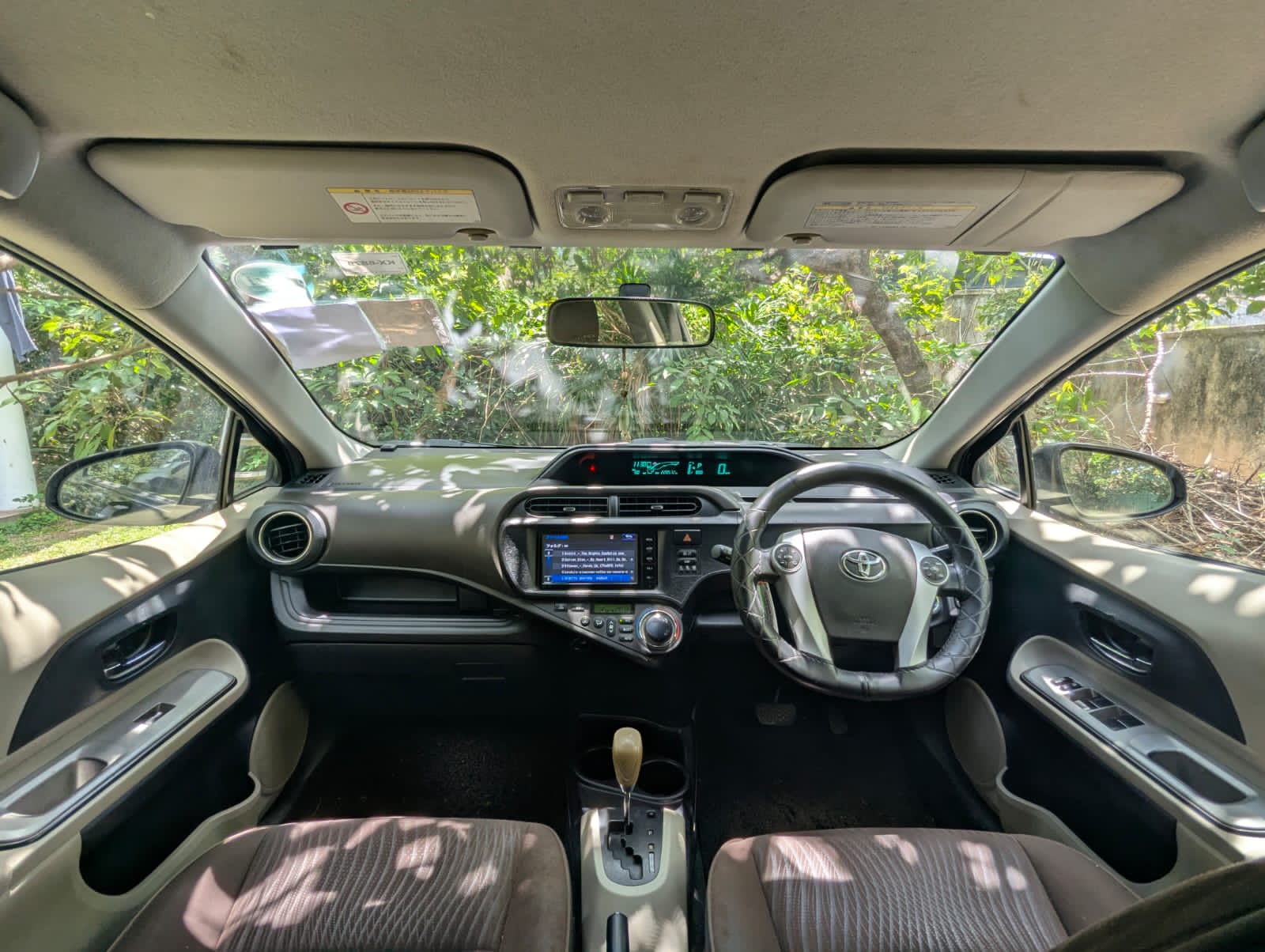 Toyota Aqua 2012 - Used Car sale in Sri Lanka - patpat.lk