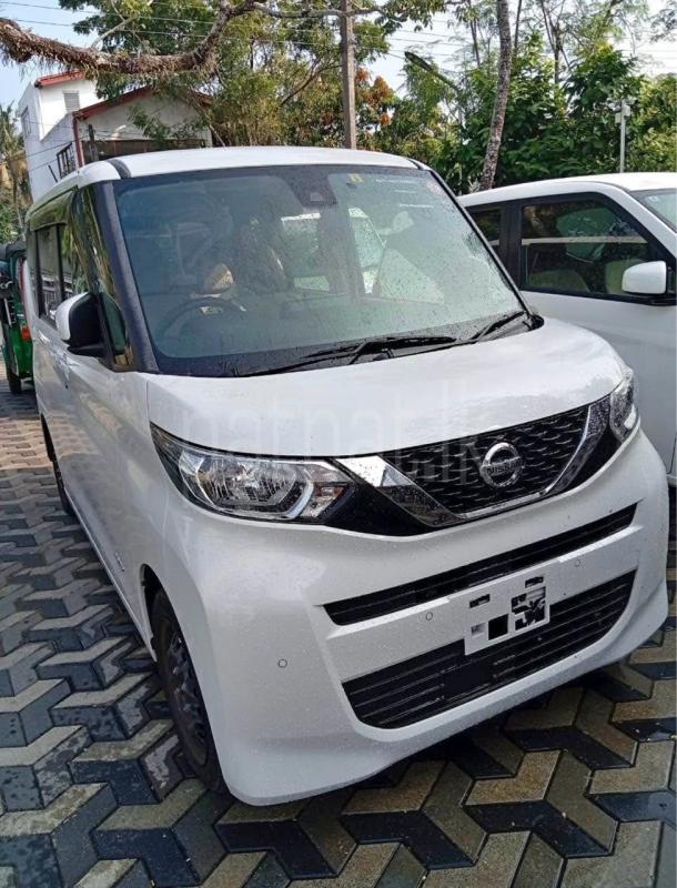 Advertisement image 1