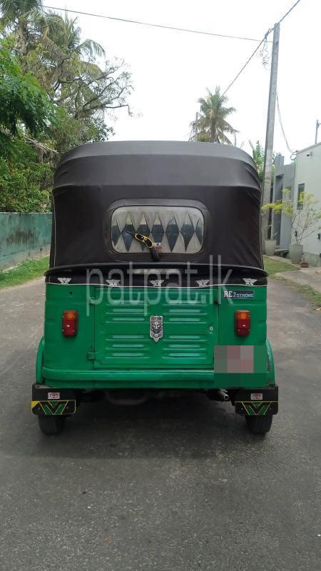 Bajaj Three Wheel 2000 - பயன்படுத்தப்பட்டது முச்சக்கர வண்டி sale in Sri Lanka - patpat.lk