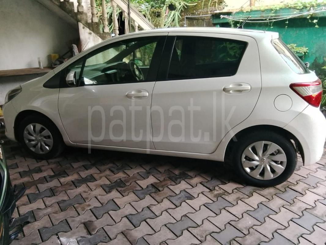 Toyota Vitz 2018 - பயன்படுத்தப்பட்டது கார் sale in Sri Lanka - patpat.lk