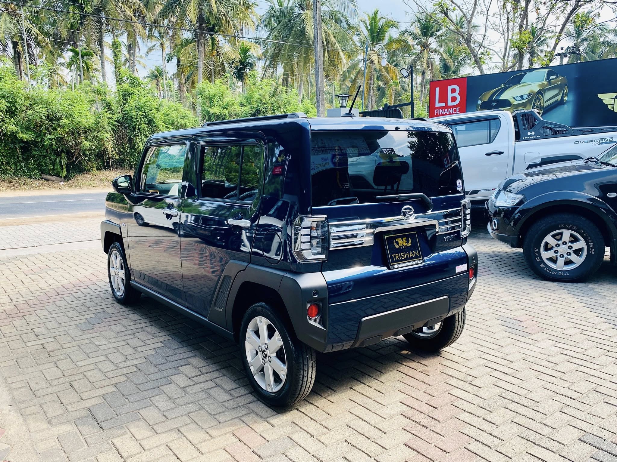 Advertisement image 6