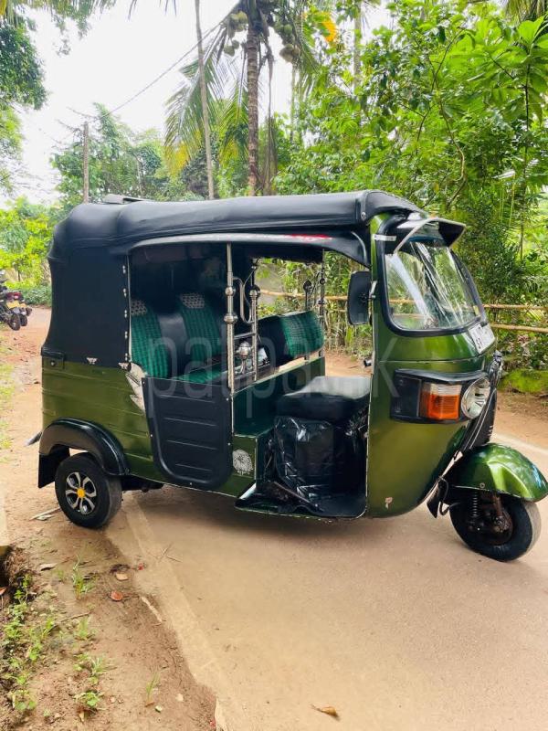 Bajaj 4 stroke 2011 - Used Three wheeler sale in Sri Lanka - patpat.lk