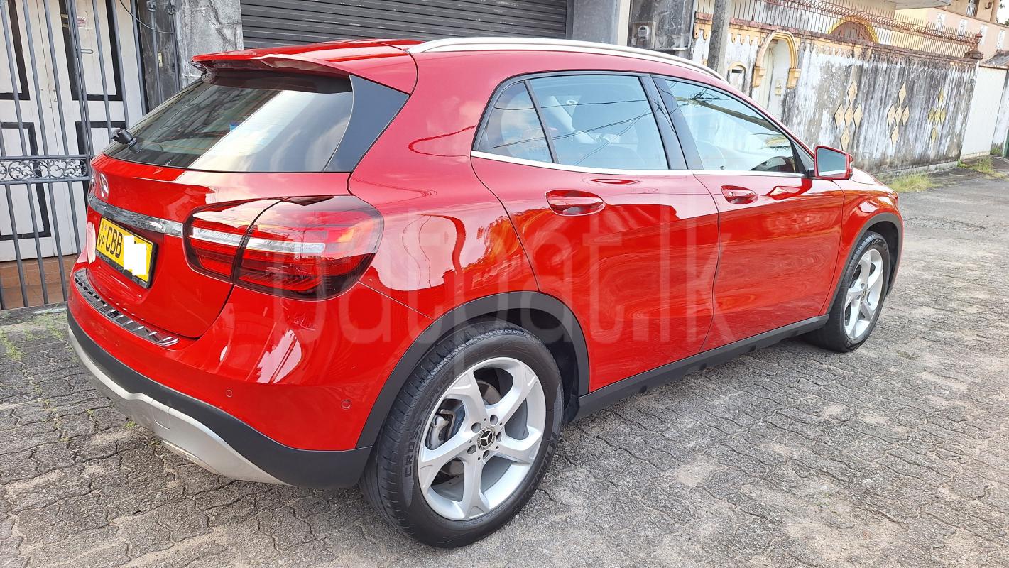 Advertisement image 6