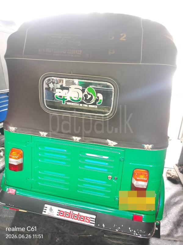 Bajaj 4 stroke 2011 - பயன்படுத்தப்பட்டது முச்சக்கர வண்டி sale in Sri Lanka - patpat.lk