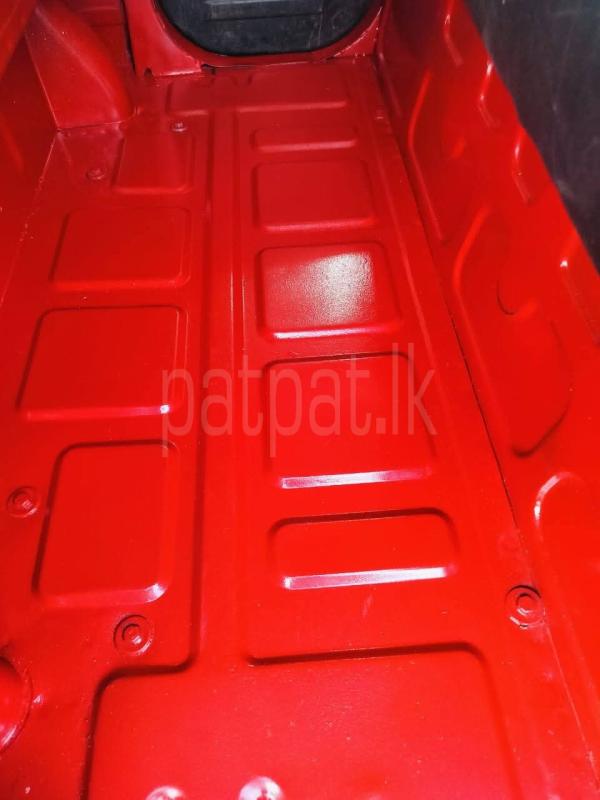 Advertisement image 6