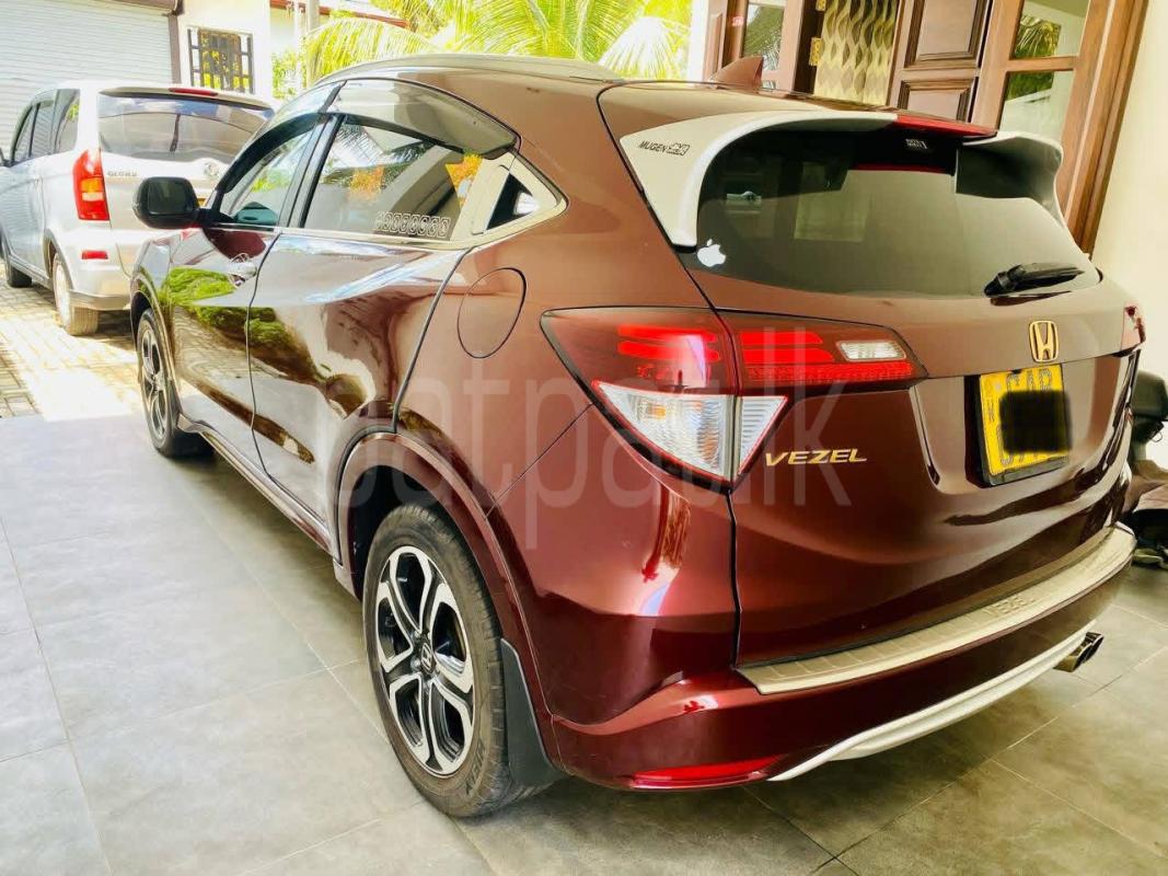 Advertisement image 3