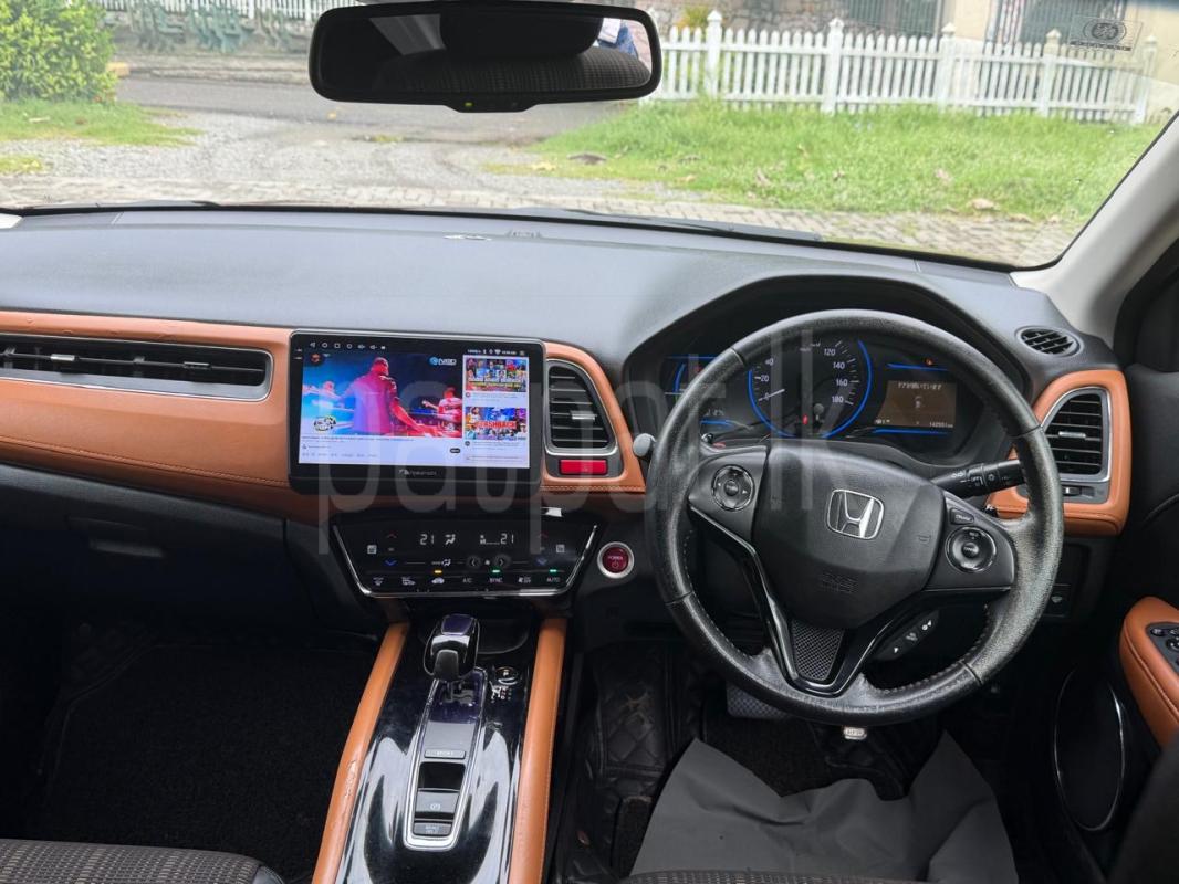 Honda Vezel 2017 - Used SUV sale in Sri Lanka - patpat.lk