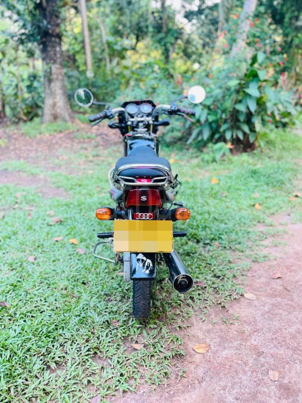 Advertisement image 4