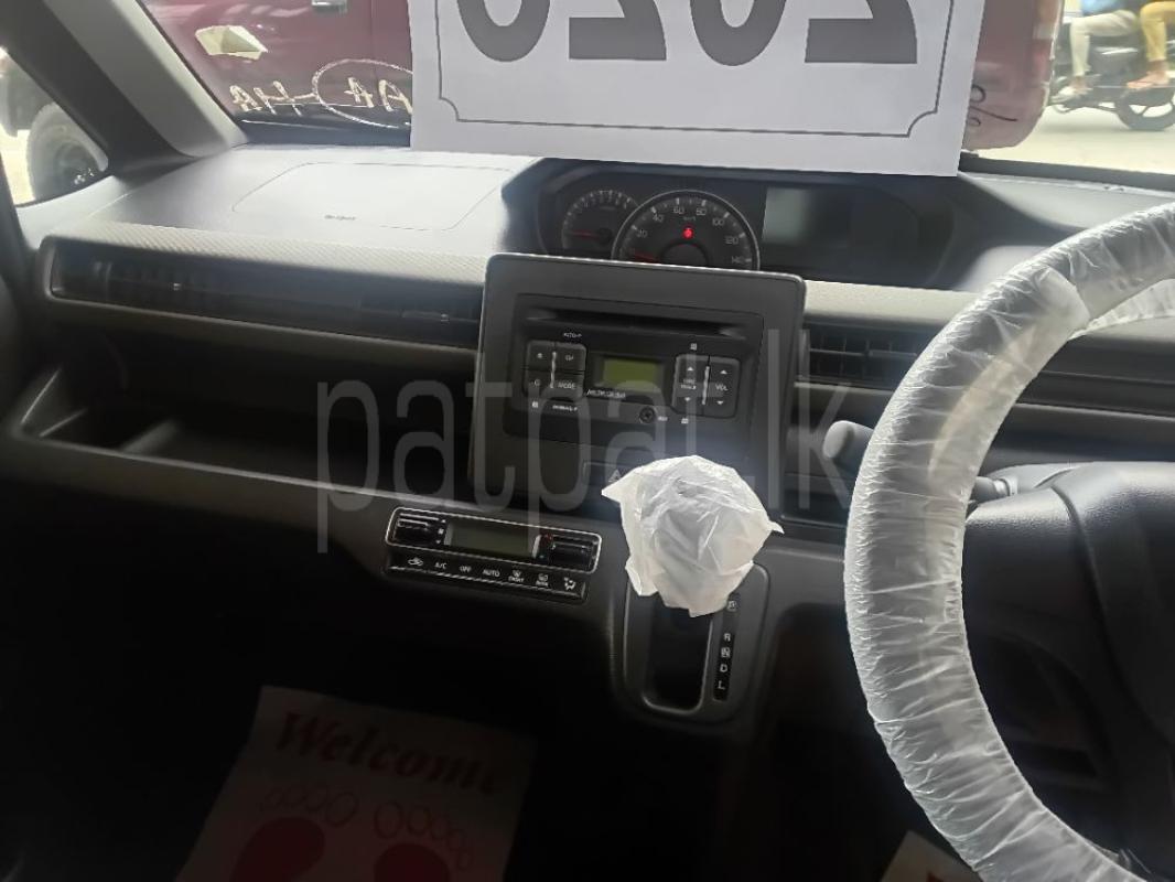 Advertisement image 5