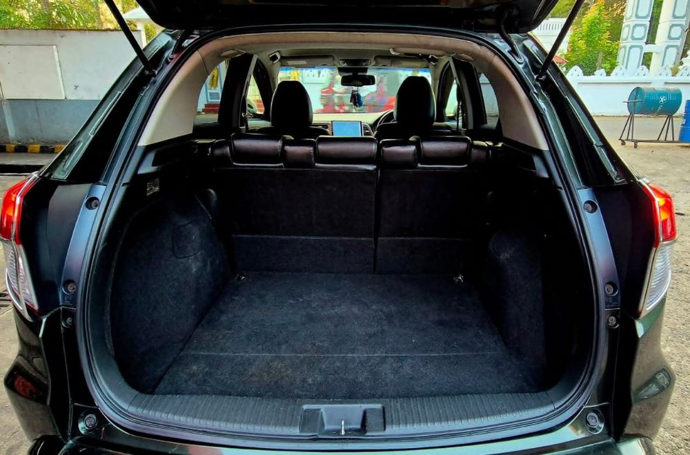 Honda Vezel 2014 - பயன்படுத்தப்பட்டது SUV sale in Sri Lanka - patpat.lk