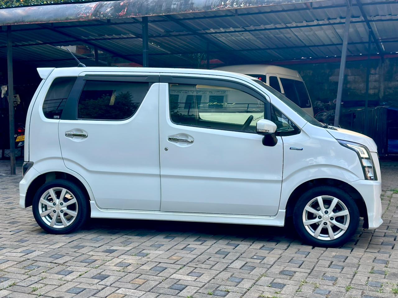 Advertisement image 4