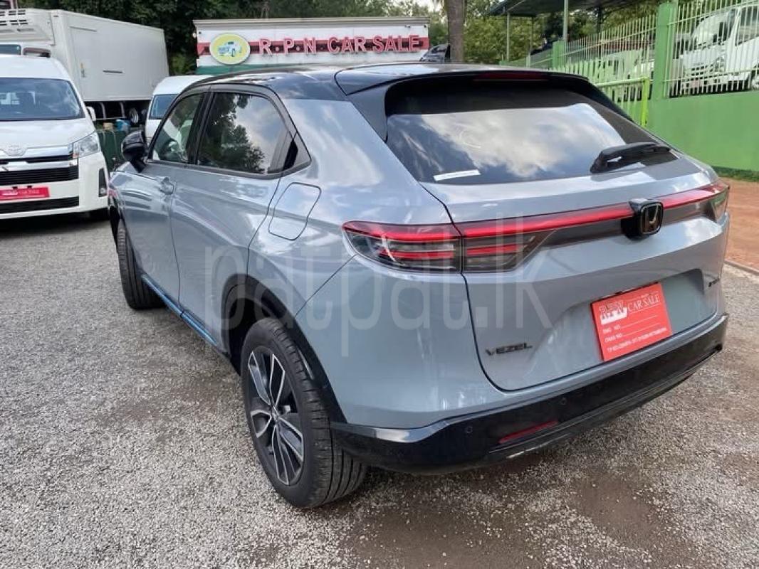 Advertisement image 4