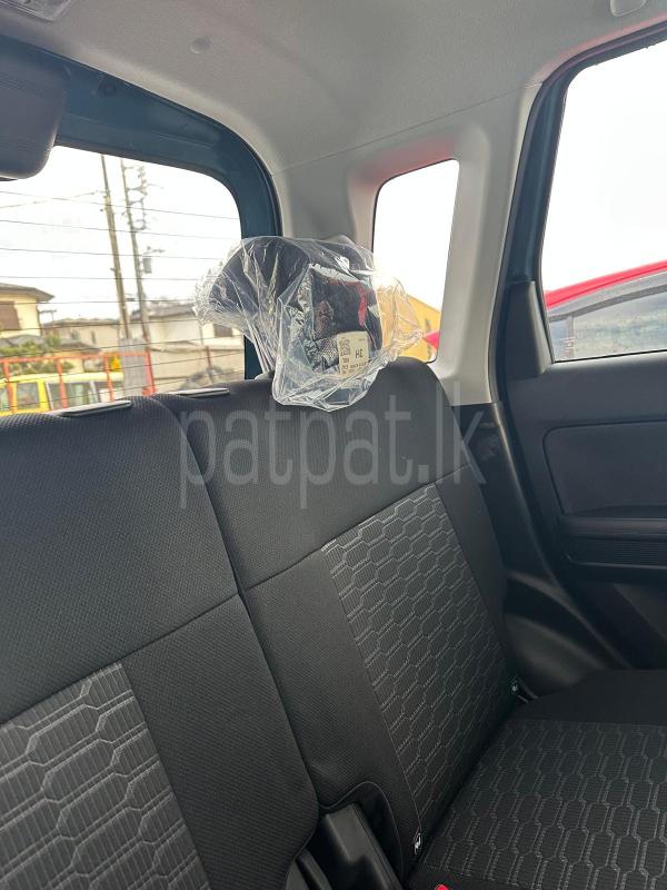 Advertisement image 6