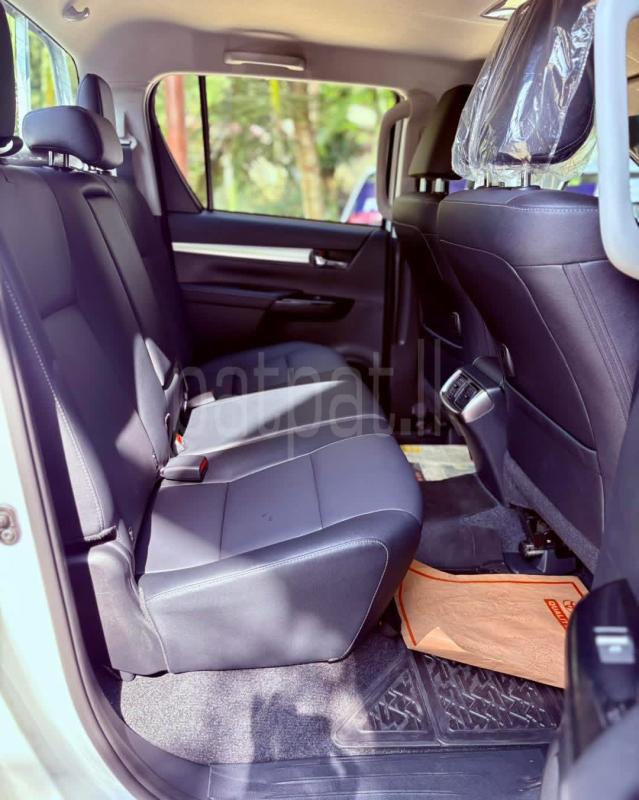 Advertisement image 6