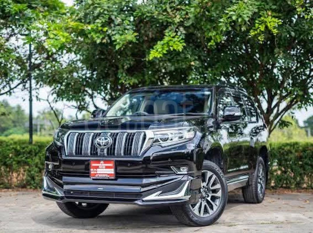 Advertisement image 1