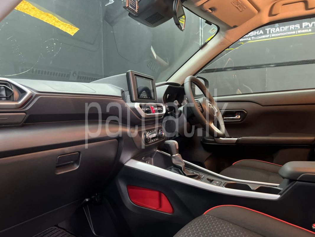 Advertisement image 4