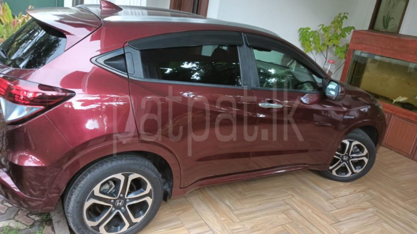 Advertisement image 3