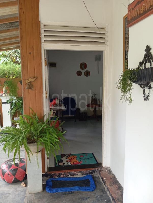 House for Sale in Athurugiriya