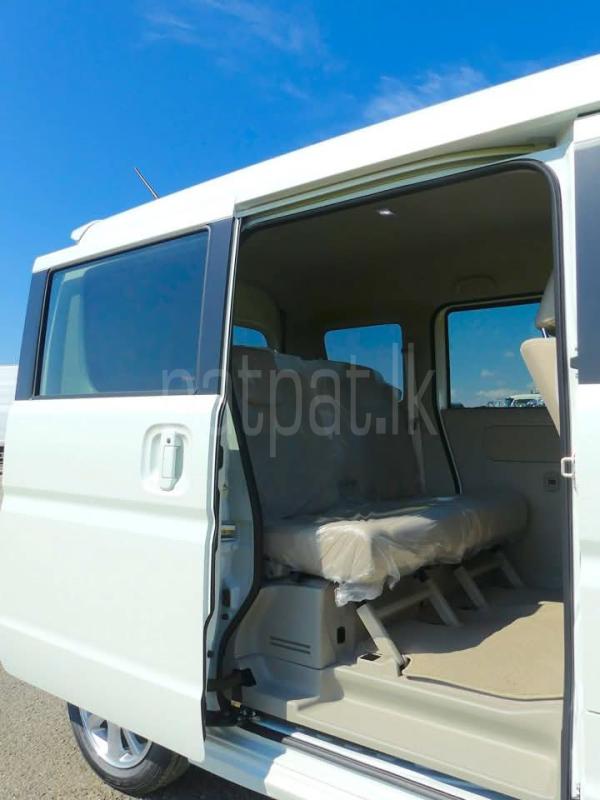 Advertisement image 5