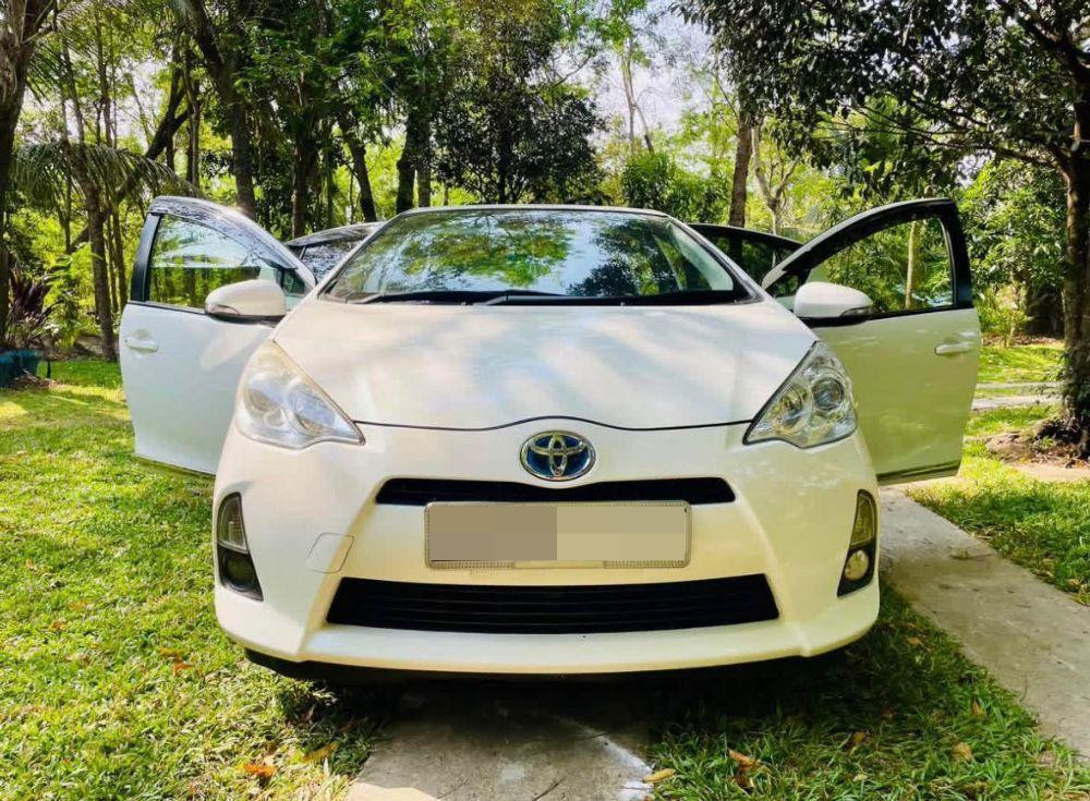 Toyota Aqua 2014 - பயன்படுத்தப்பட்டது கார் sale in Sri Lanka - patpat.lk