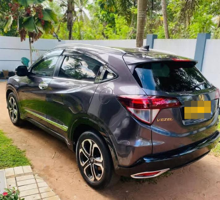 Honda Vezel 2014 - பயன்படுத்தப்பட்டது SUV sale in Sri Lanka - patpat.lk