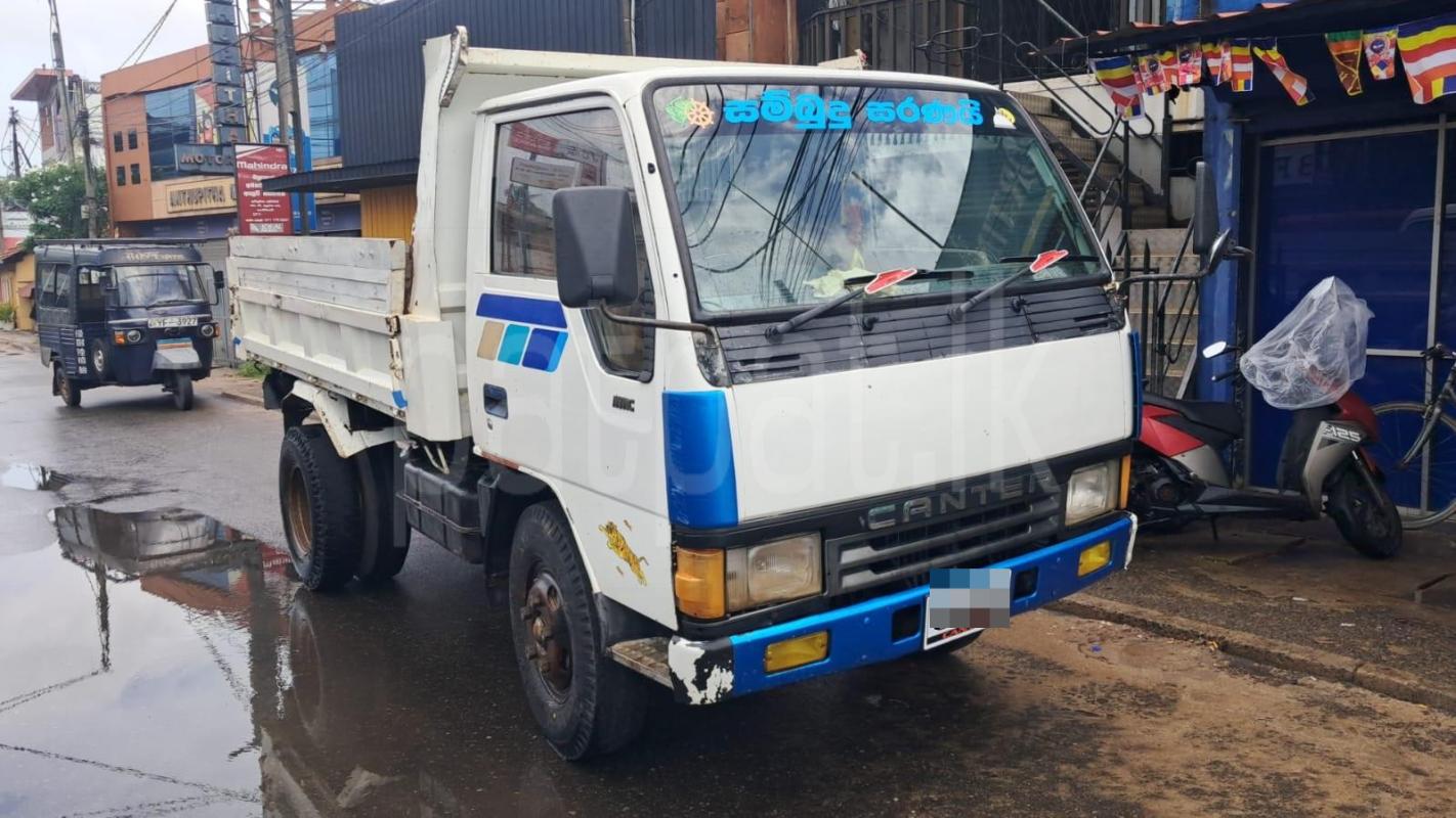 Mitsubishi Canter 1992 - பயன்படுத்தப்பட்டது டிரக் sale in Sri Lanka - patpat.lk