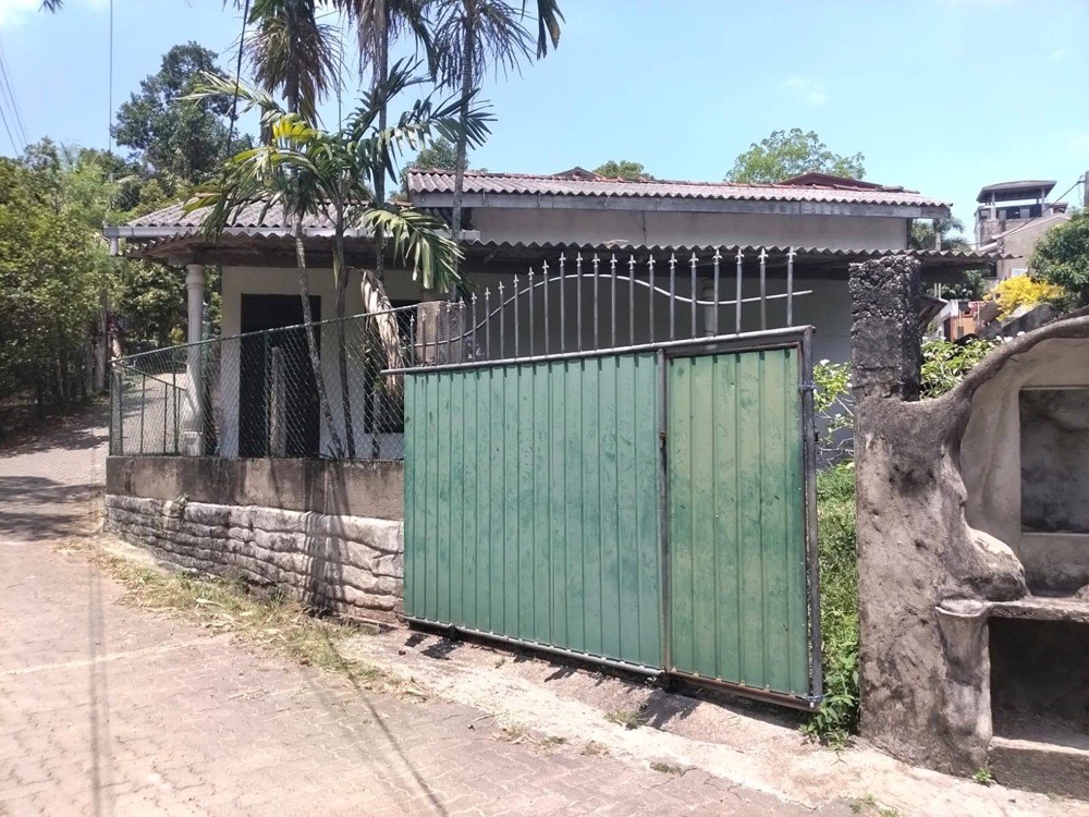 House for Sale in Piliyandala ads-image-1