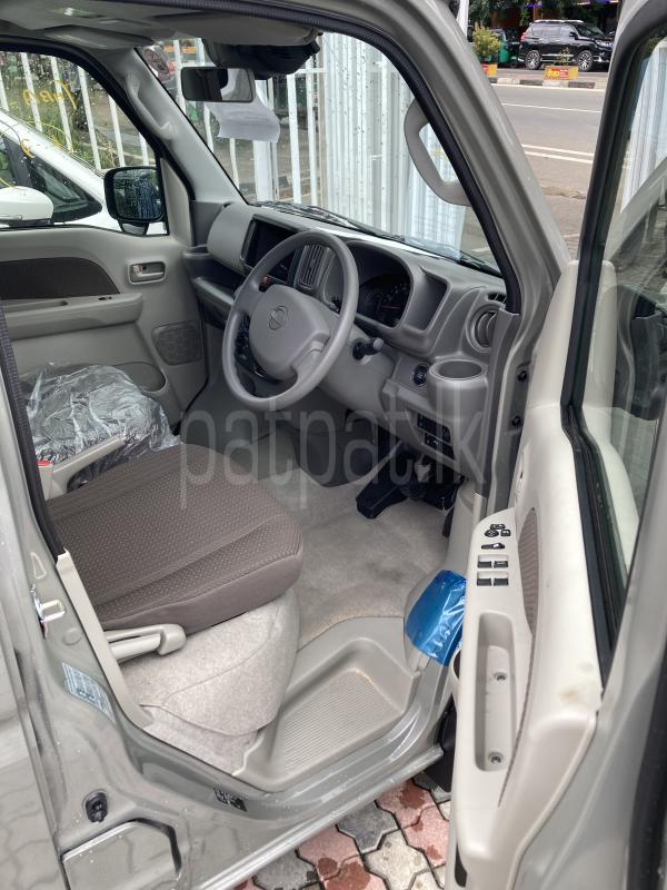 Nissan Clipper 2025 - சான்றளிக்கப்பட்டது வேன் sale in Sri Lanka - patpat.lk