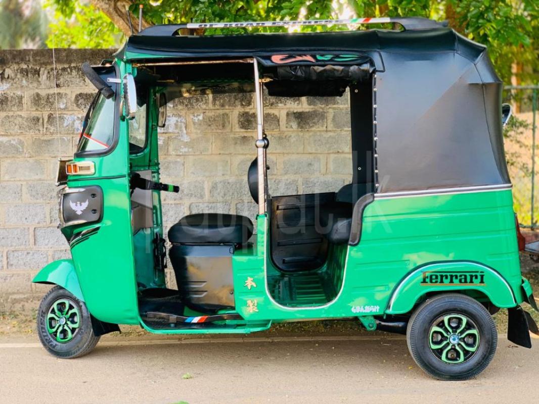 Bajaj Three Wheel 2016 - Used Three wheeler sale in Sri Lanka - patpat.lk