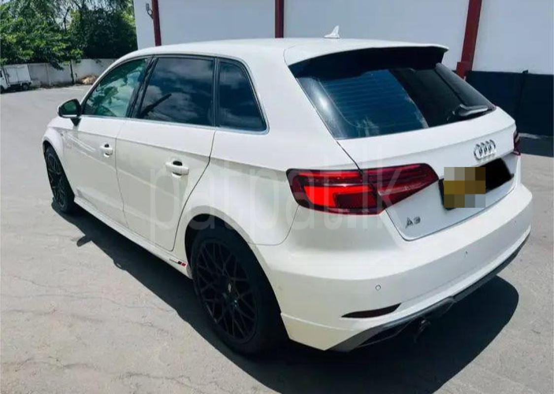 Advertisement image 6