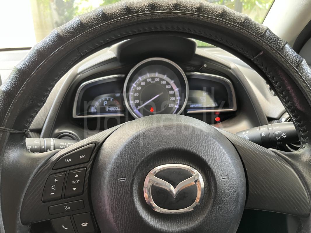 Mazda 2 2016 - භාවිතා කරන ලද කාර් sale in Sri Lanka - patpat.lk