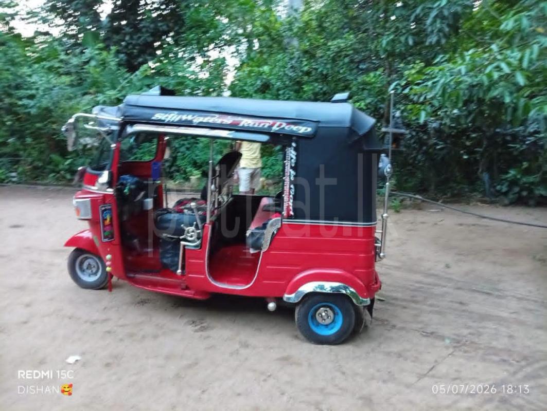 Bajaj Three Wheel 2010 - பயன்படுத்தப்பட்டது முச்சக்கர வண்டி sale in Sri Lanka - patpat.lk
