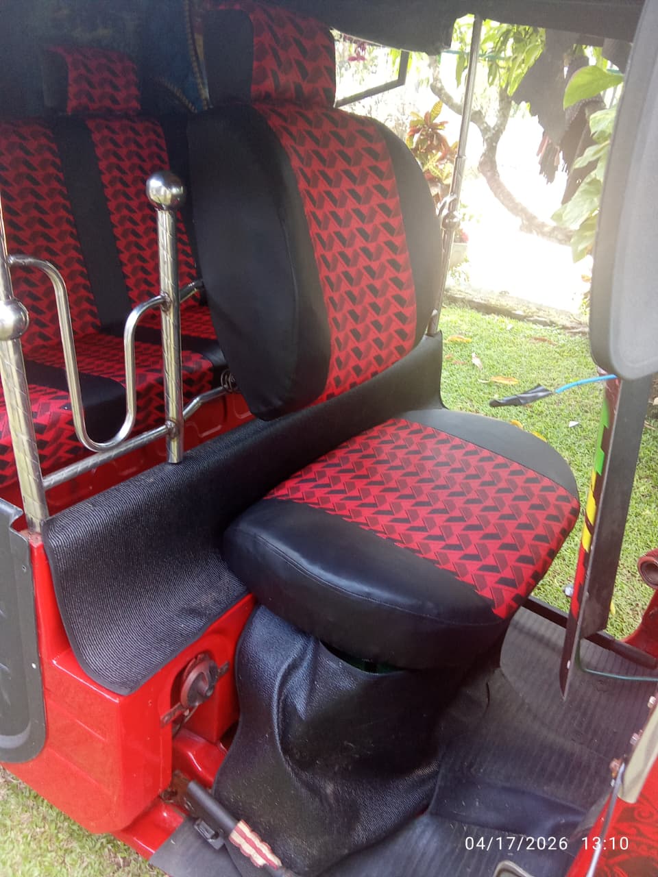 Bajaj Three Wheel 2012 - භාවිතා කරන ලද ත්‍රිරෝද රථය sale in Sri Lanka - patpat.lk