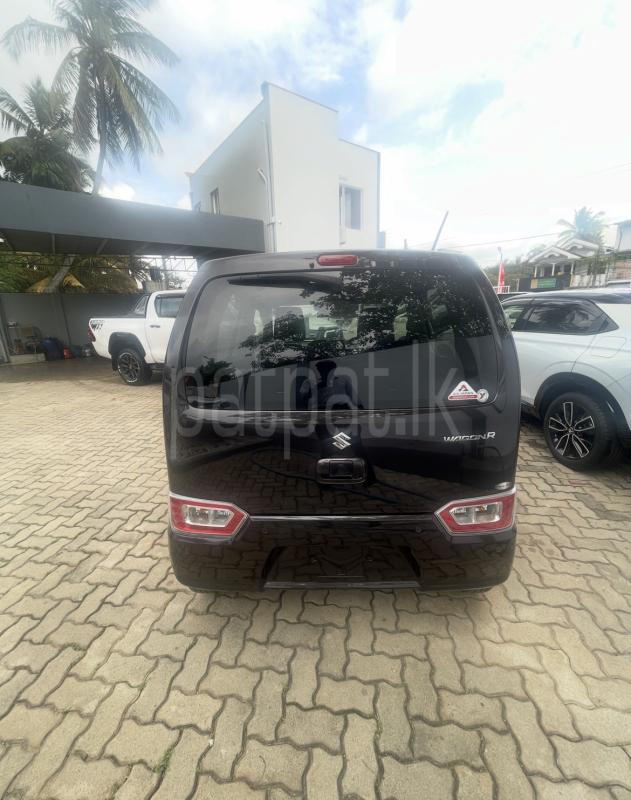 Advertisement image 6